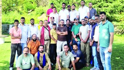 चालुंज बस हादसे में मृत चालक-परिचालक के परिवारों की मदद को आगे आया ड्राइवर कल्याण संघ