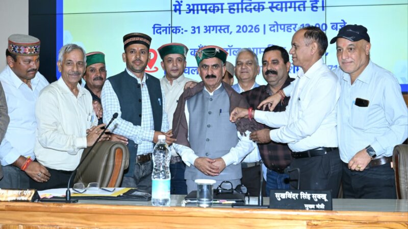 संस्कृत महाविद्यालयों में जल्द शुरू हो सकती हैं कर्मकांड पुरोहित कोर्स की कक्षाएं, मुख्यमंत्री का बड़ा ऐलान